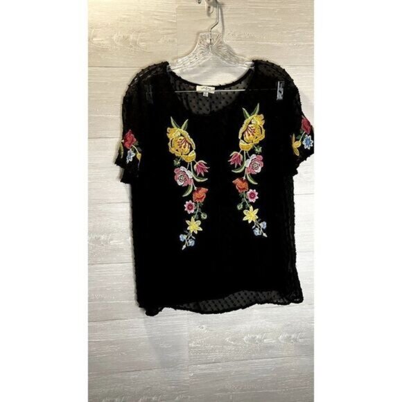 Umgee‎ Women's Floral Embroidered Sheer Swiss Dot Short Sleeve Top - Picture 2 of 8
